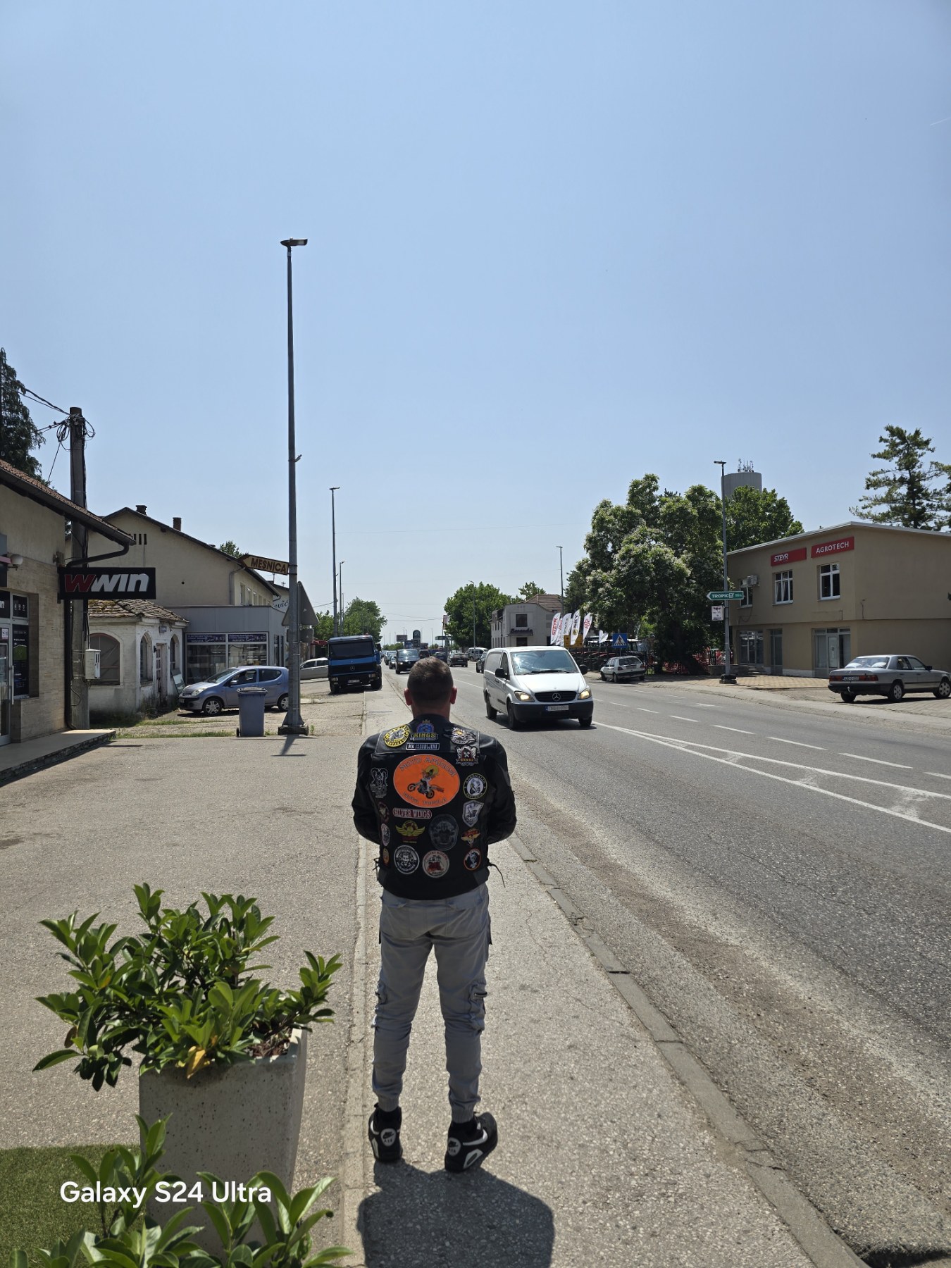 TOPOLA